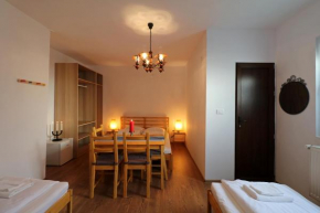  Casa 193 (bed & breakfast)  Сибиу